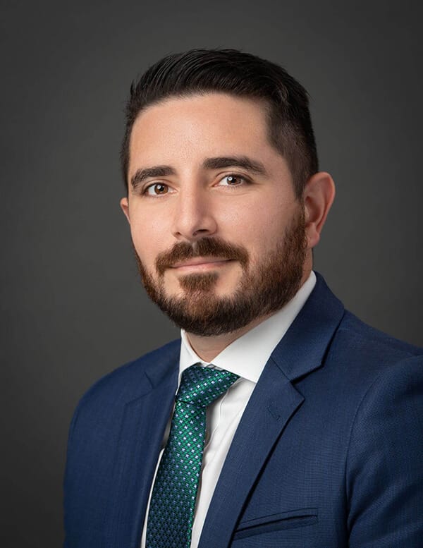 Abogado Dick M. Ortega